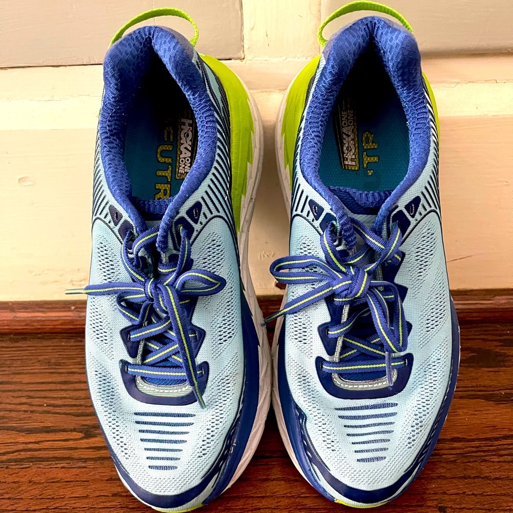 Women’s Hoka Bondi 5 blue Running Shoes sz. 7
